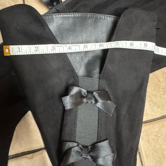 Torrid Boots-7W with wide calf tall with bows-black suede - Picture 6 of 8